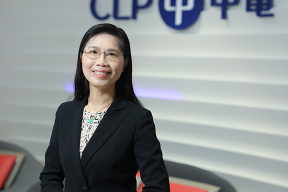 林翠華說,電力是市民生活必需品,行業工作穩定,人手需求持續增加,可為女生提供良好事業發展機會。 林翠華說,電力是市民生活必需品,行業工作穩定,人手需求持續增加,可為女生提供良好事業發展機會。