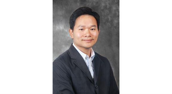Kenny指出,成功的遊戲設計師,具有創意之餘,更需要擁有優秀的說故事和寫作能力,才可設計出好的遊戲故事大綱。 Kenny指出,成功的遊戲設計師,具有創意之餘,更需要擁有優秀的說故事和寫作能力,才可設計出好的遊戲故事大綱。